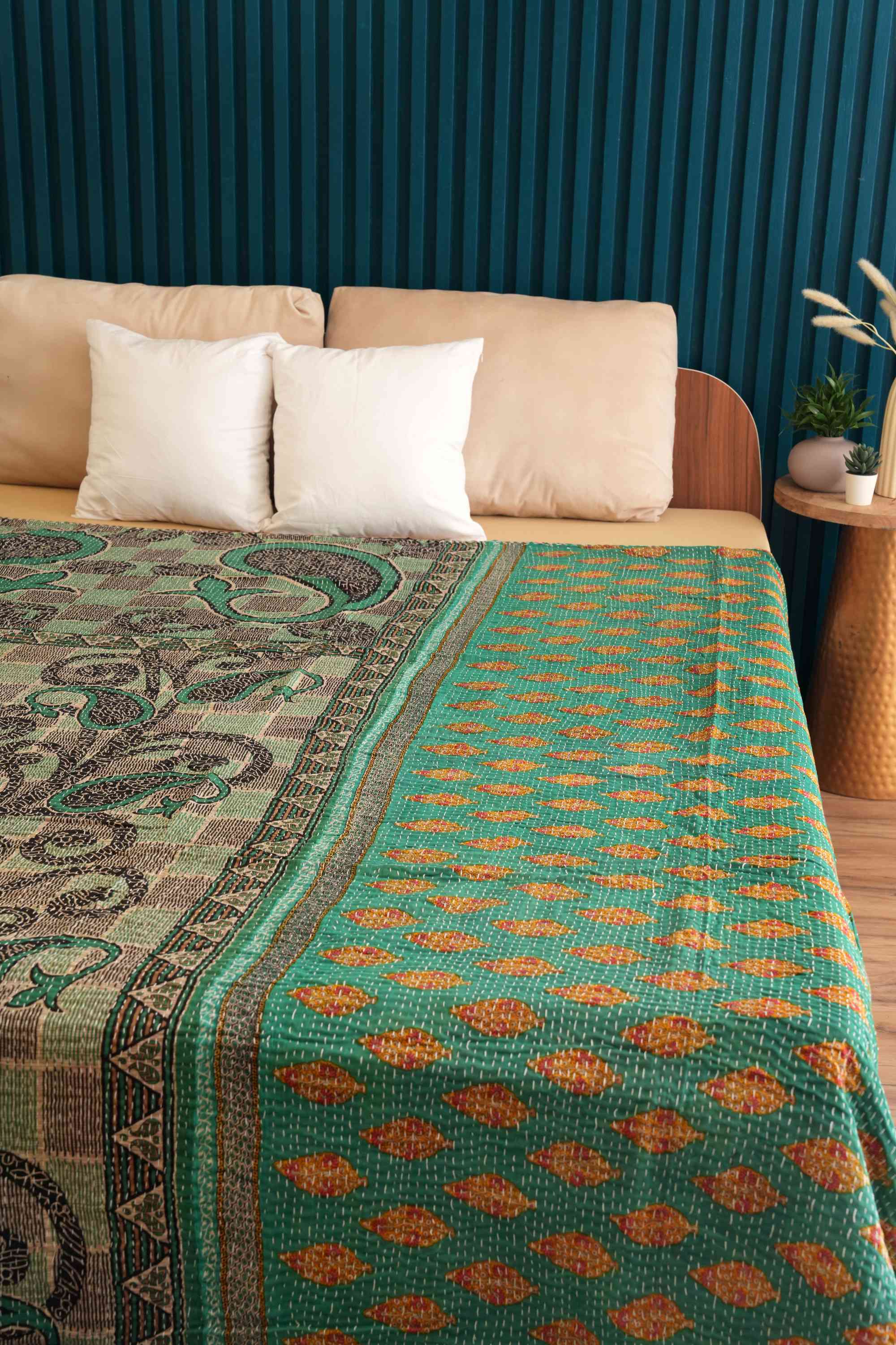 Handmade Green Cotton Vintage kantha Quilt