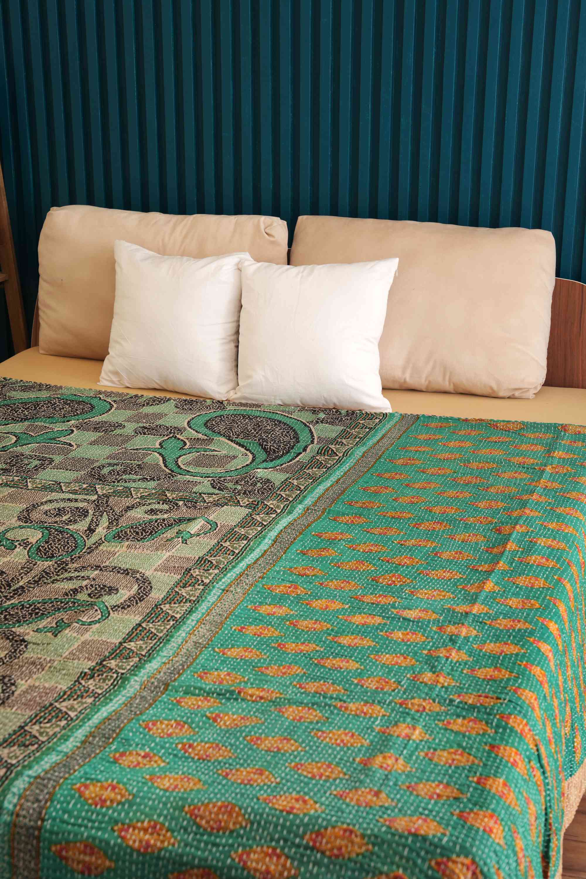 Handmade Green Cotton Vintage kantha Quilt