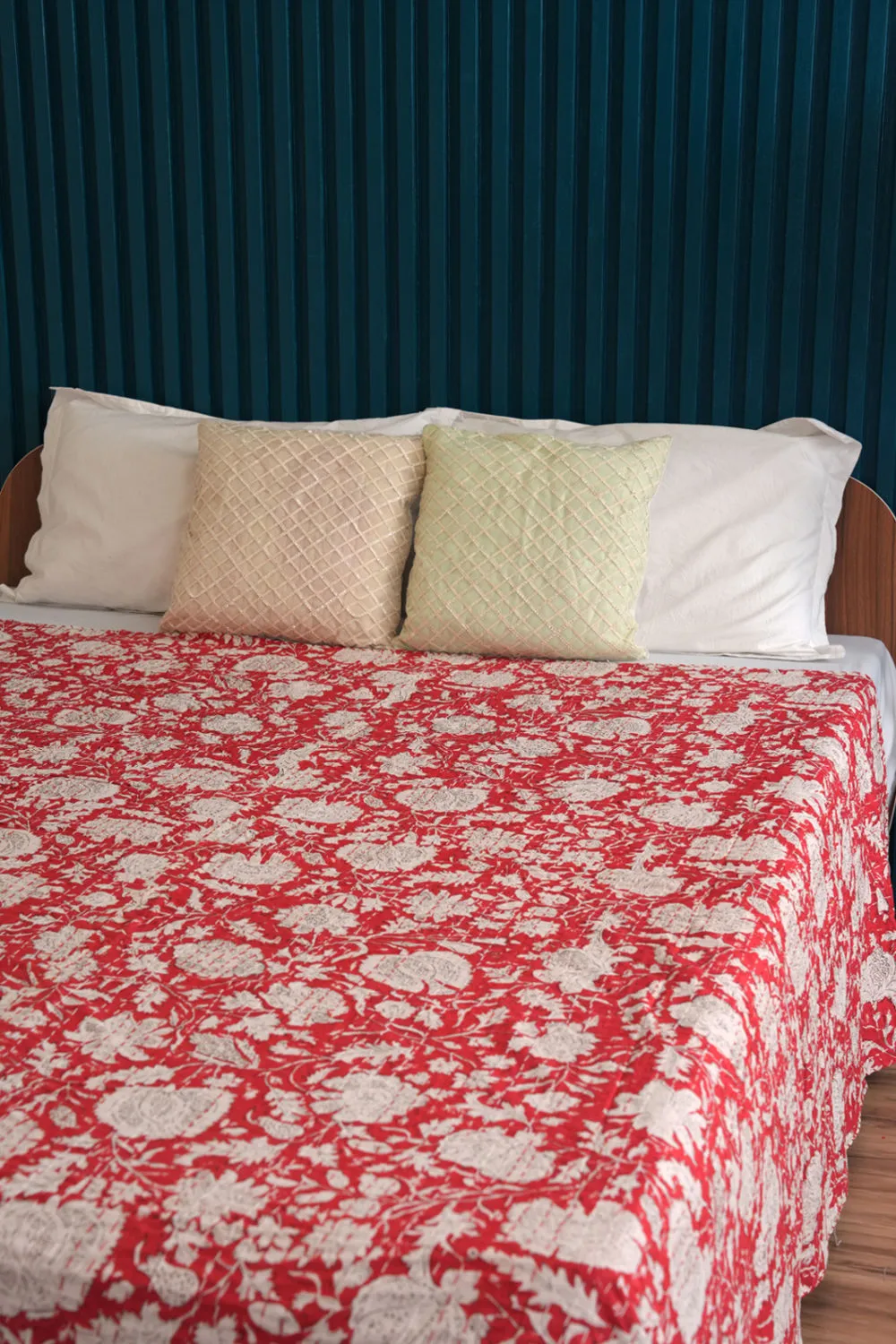 Red Leafy Kantha Quilt, Handmade Quilt, Printed Bedspread, Boho Blanket, Unique Bed Cover