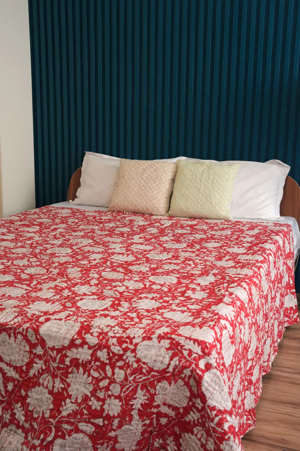 Red Leafy Kantha Quilt, Handmade Quilt, Printed Bedspread, Boho Blanket, Unique Bed Cover