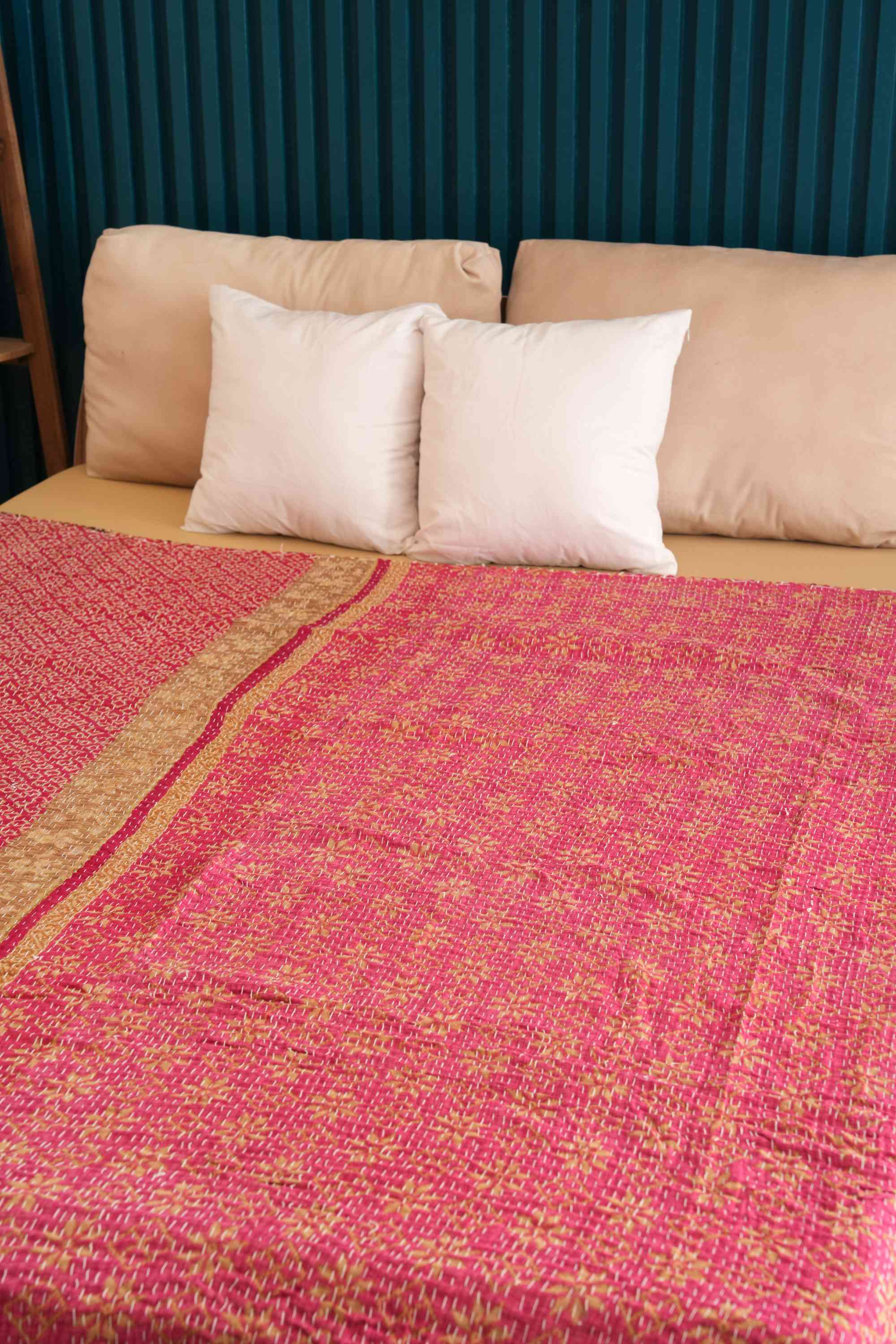 Handmade Cotton Vintage kantha Quilt Pink