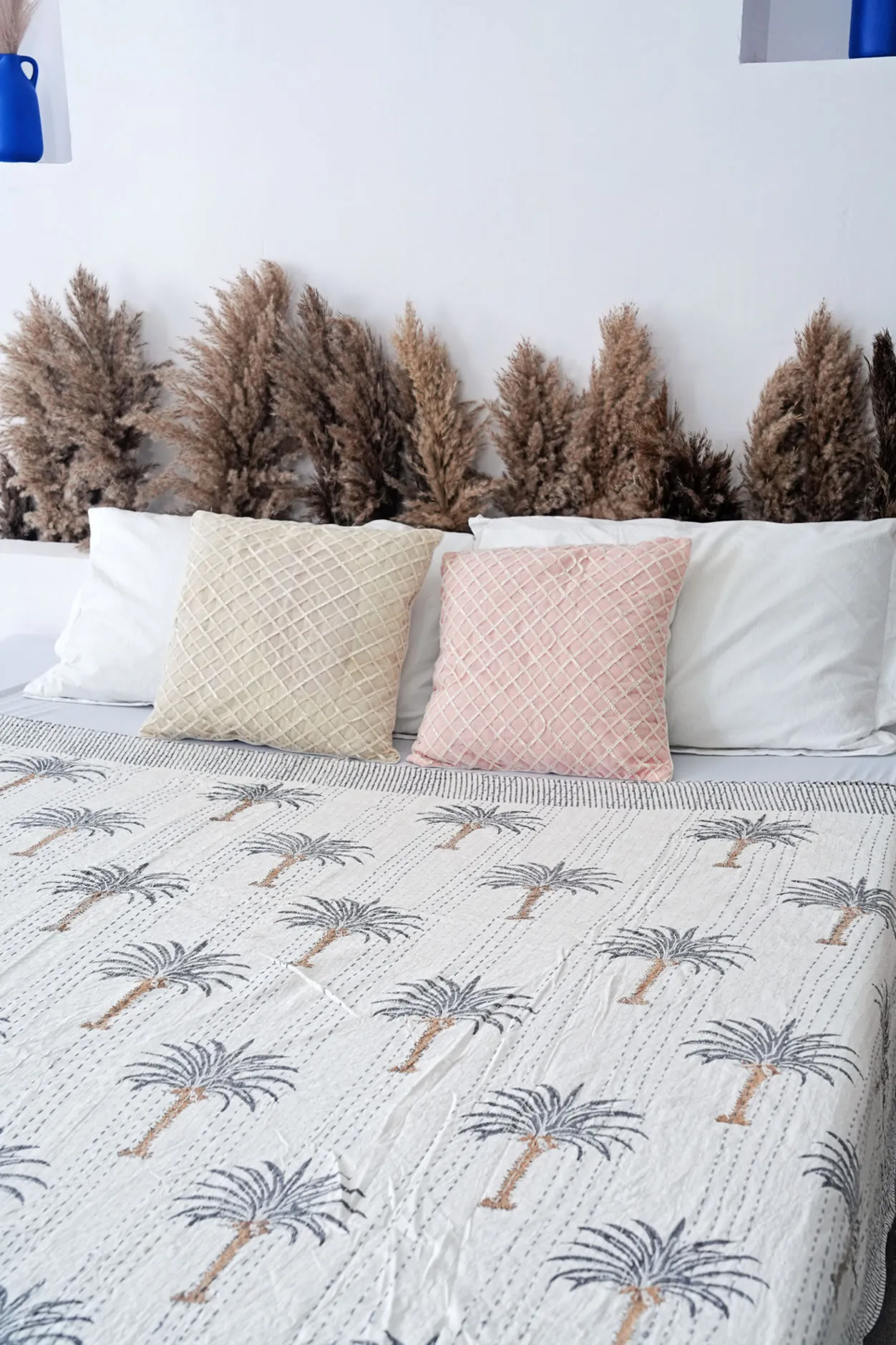 Palm Tree Kantha Quilt - Grey