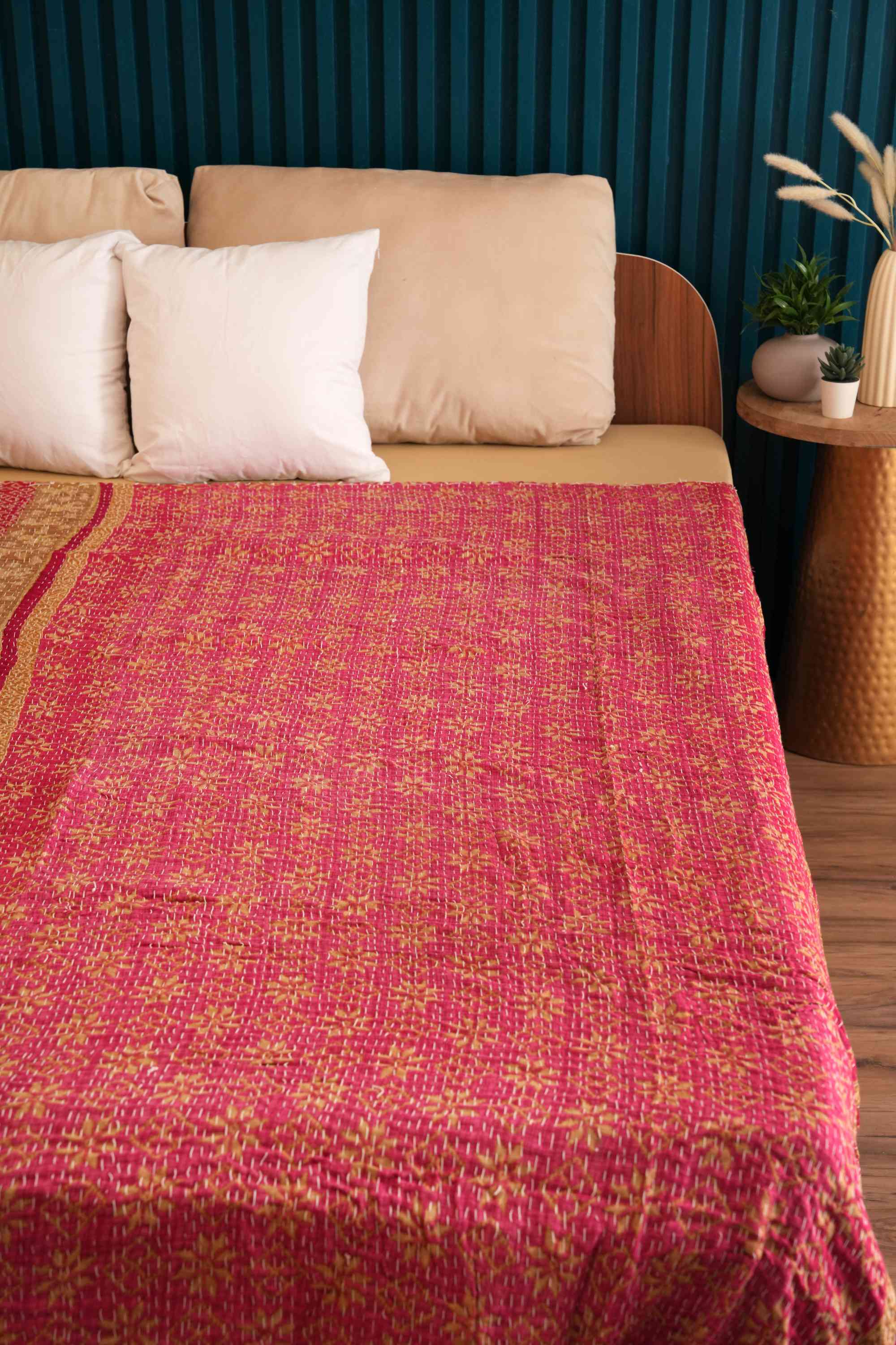 Handmade Cotton Vintage kantha Quilt Pink